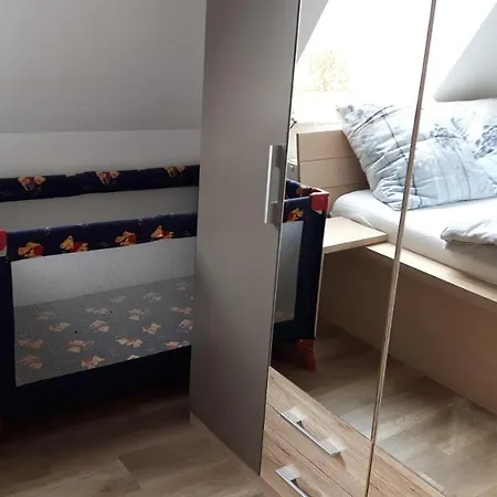 Crossartig Parken,fahrradgarage Und Pkw-wallbox Am Haus * Zwickau